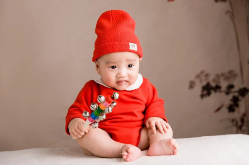 沧县六个月宝宝总是摇头